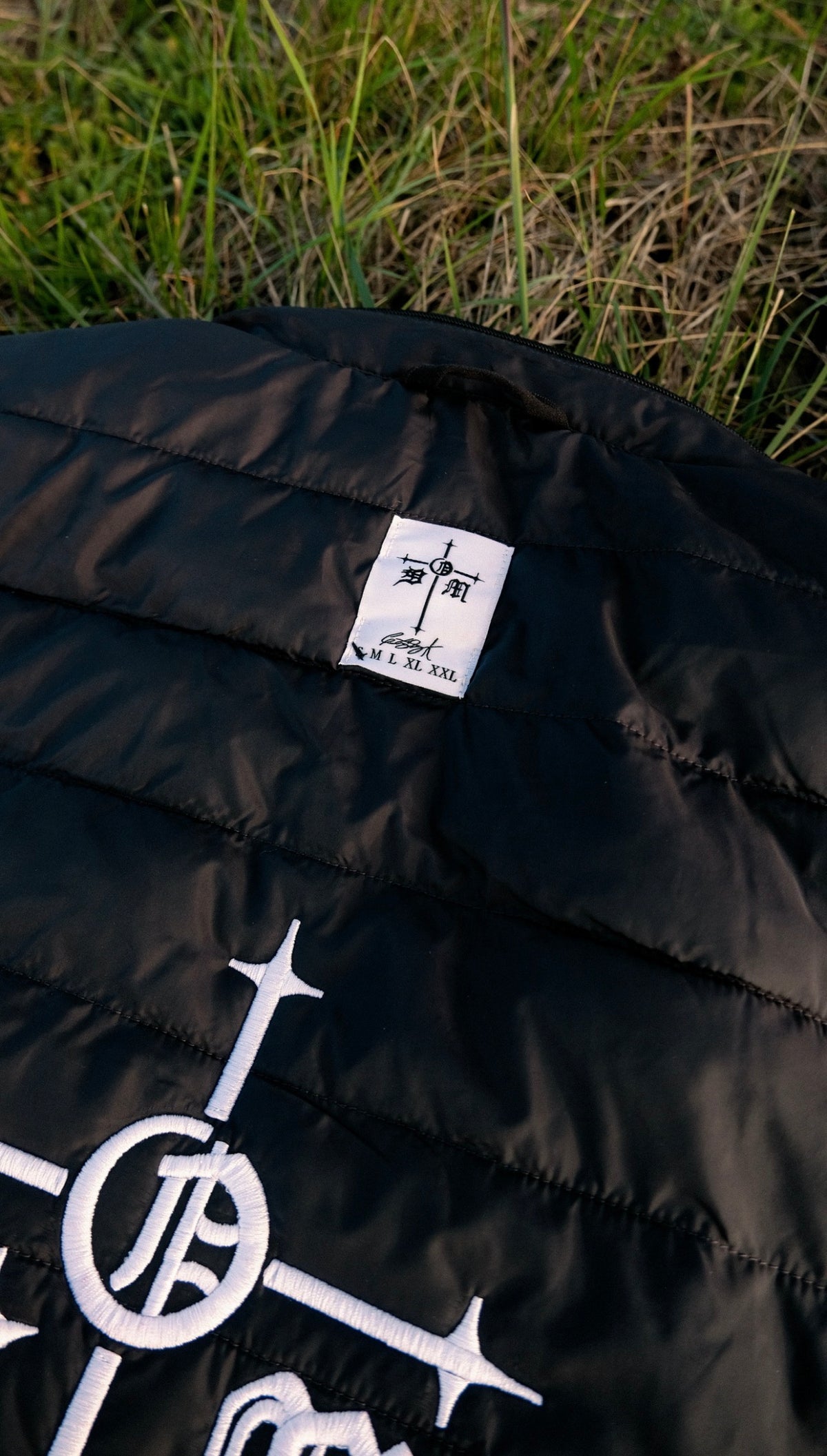 PACKABLE PUFFER