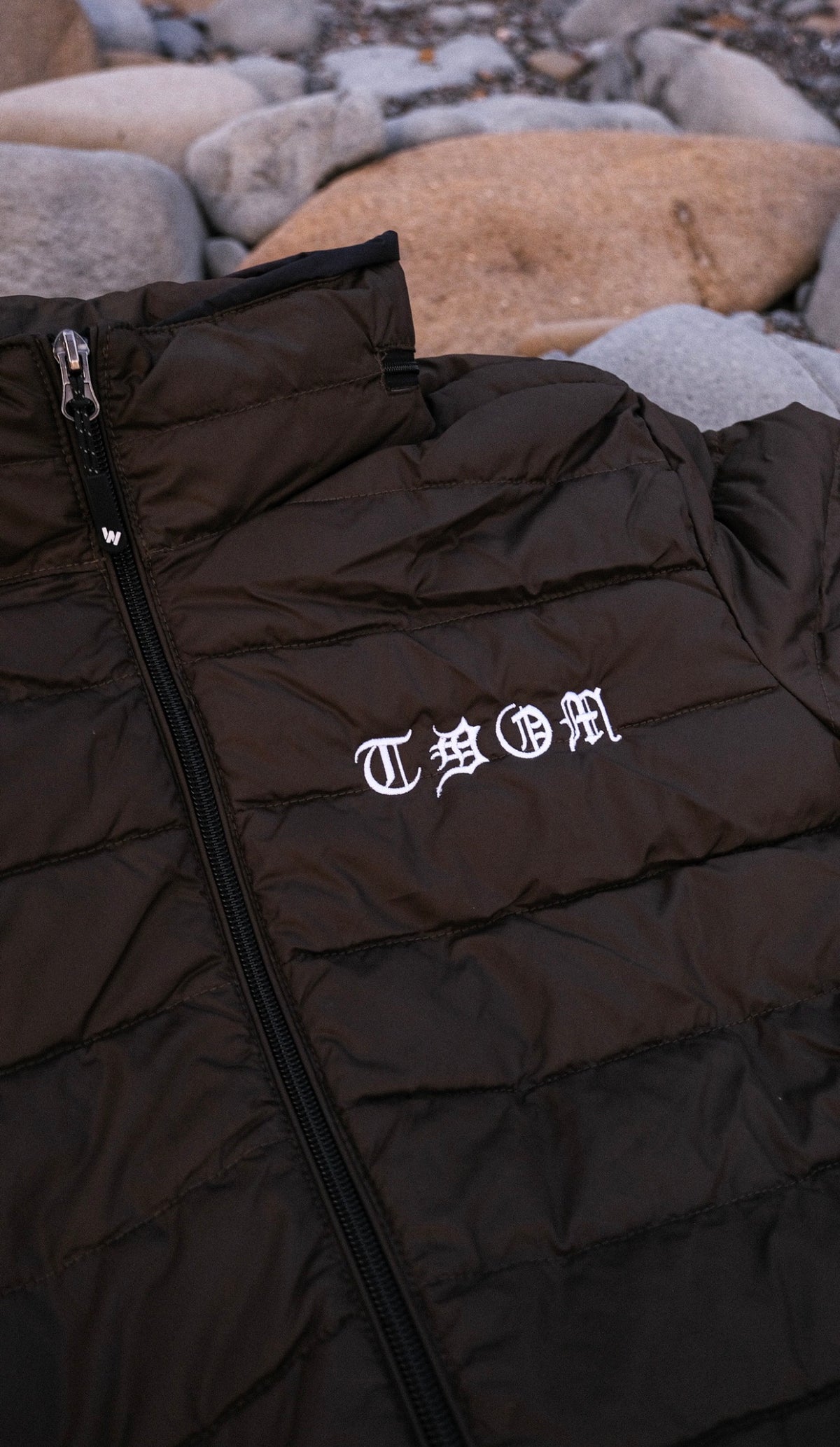 PACKABLE PUFFER